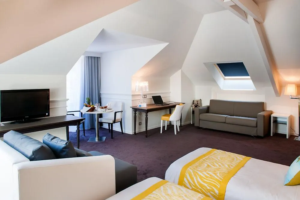Hotel Chapelle Et Parc لورد